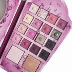 Spoiled Lips RIP Eyeshadow Palette!!! BNIB!!!!